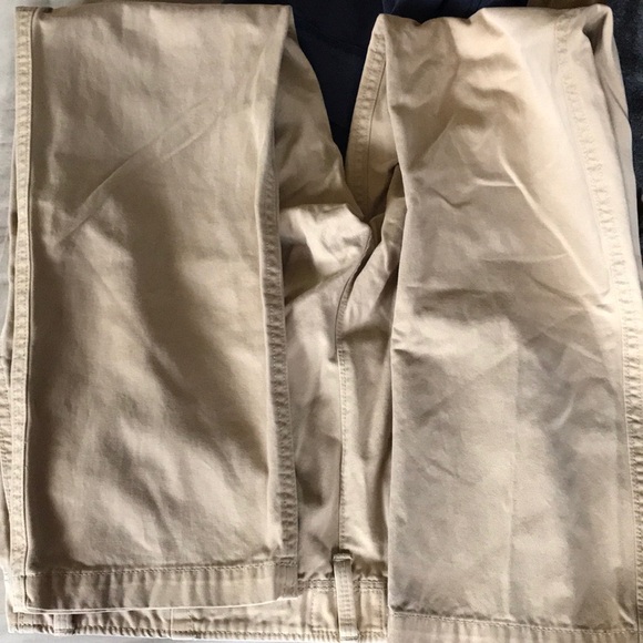 American Eagle khaki pants - Picture 3 of 5